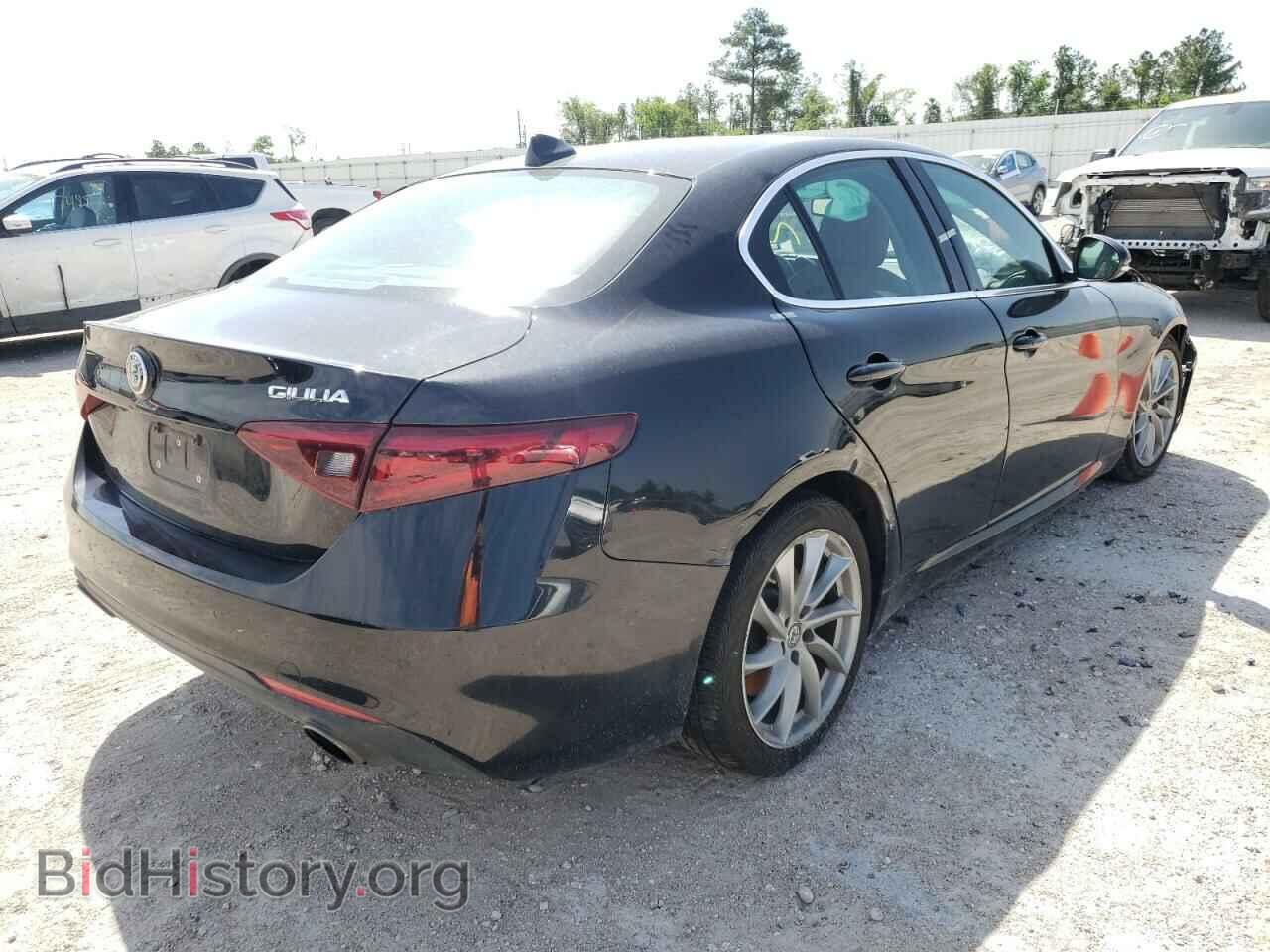 2017 ALFA ROMEO GIULIA - VIN: ZARFAEBN2H7540875 - Photo 4