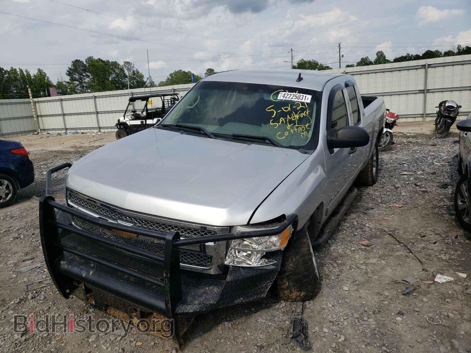 2013 CHEVROLET SILVERADO - VIN: 1GCRKREA3DZ239261 - Фото 2