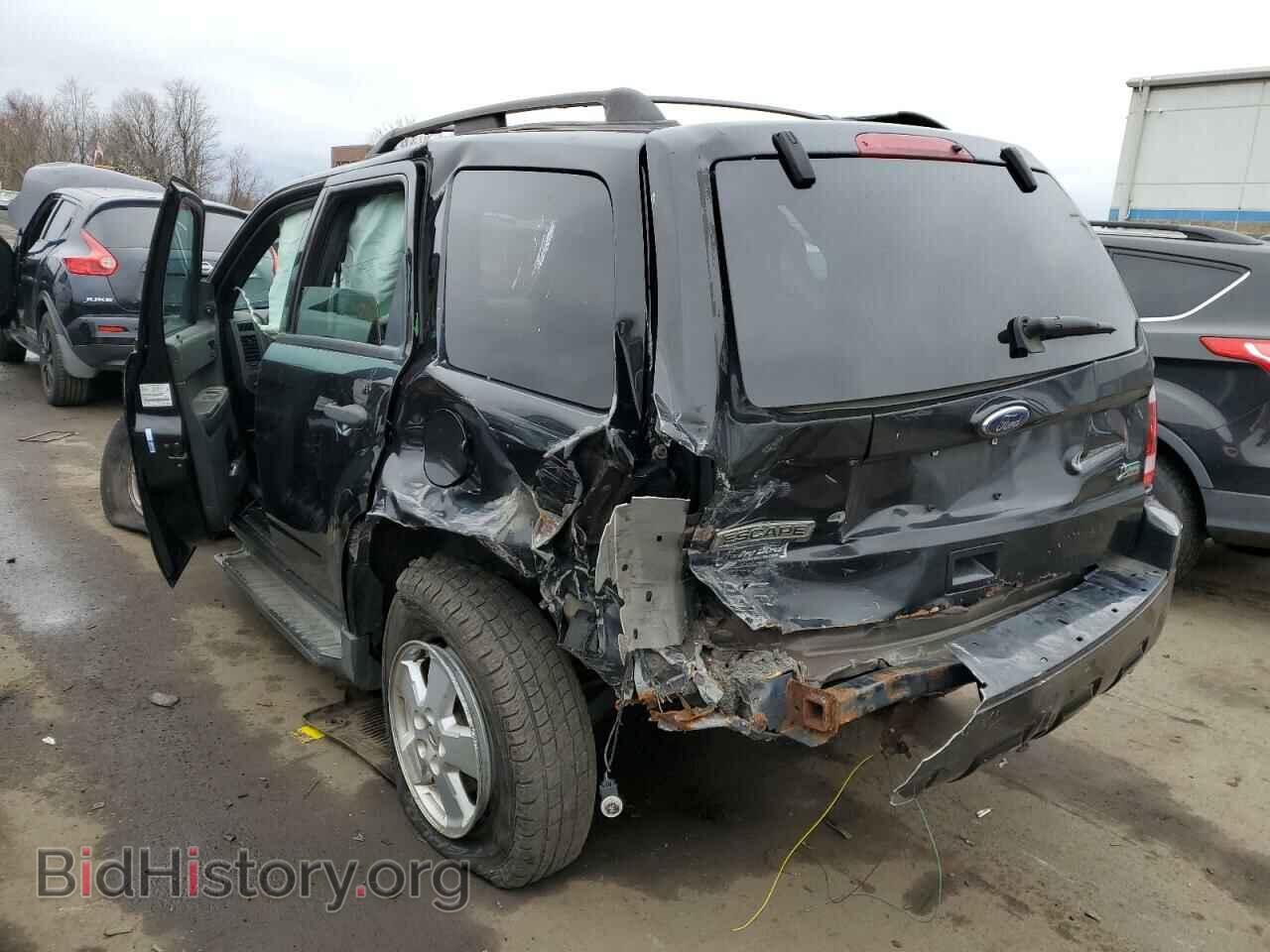 2011 FORD ESCAPE - VIN: 1FMCU9DGXBKB32246 - Фото 2