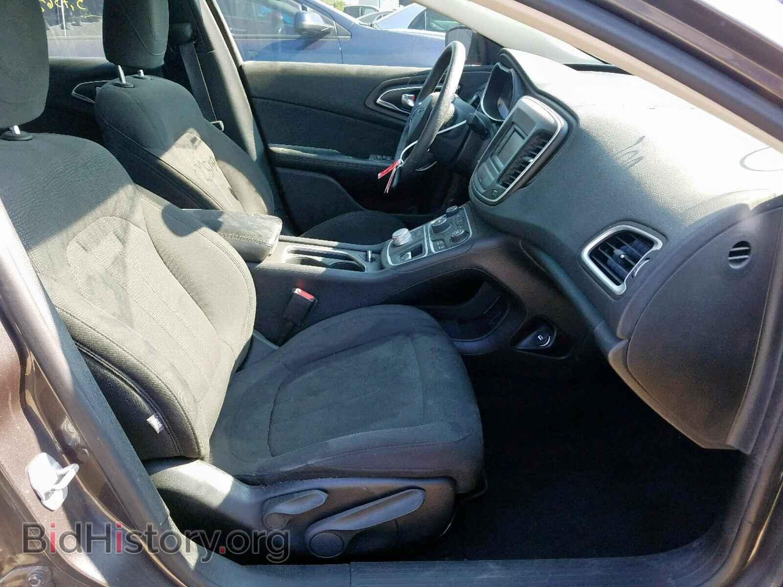 2016 CHRYSLER 200 - VIN: 1C3CCCAB3GN137652 - Photo 5