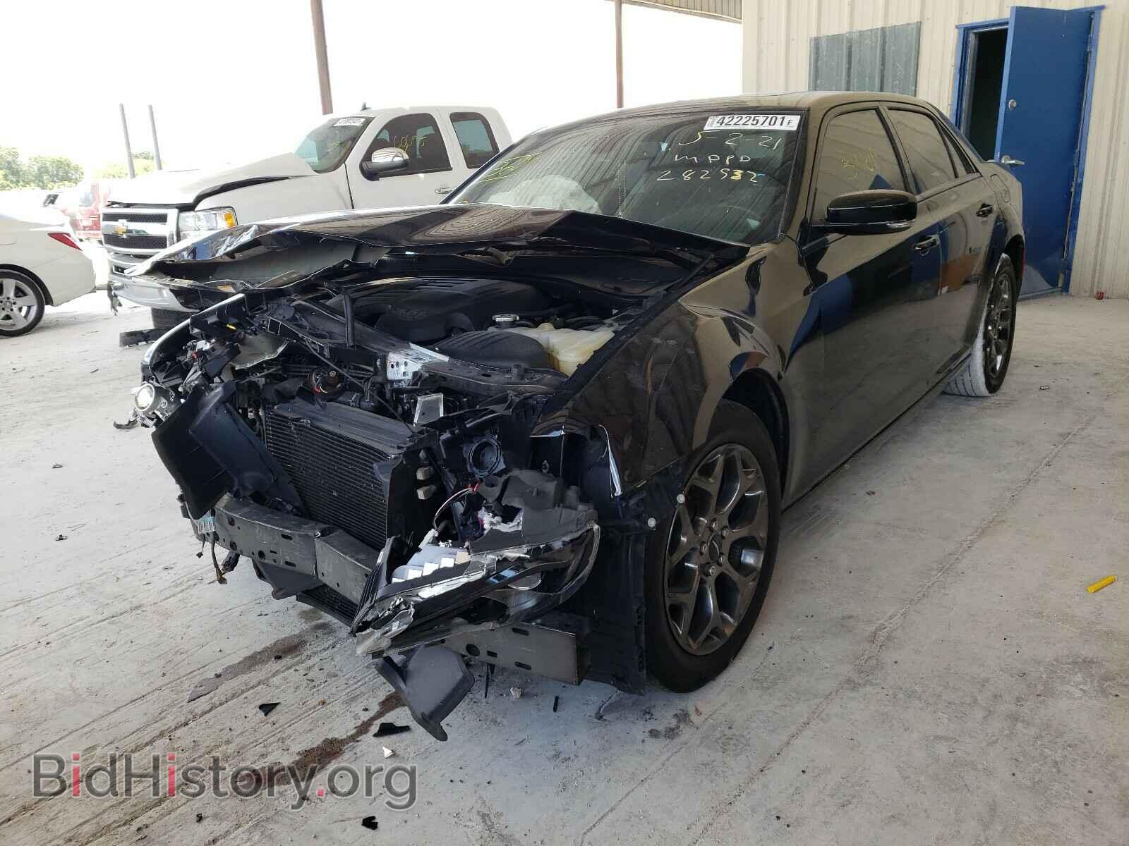 2017 CHRYSLER 300 - VIN: 2C3CCAGG4HH648093 - Фото 2