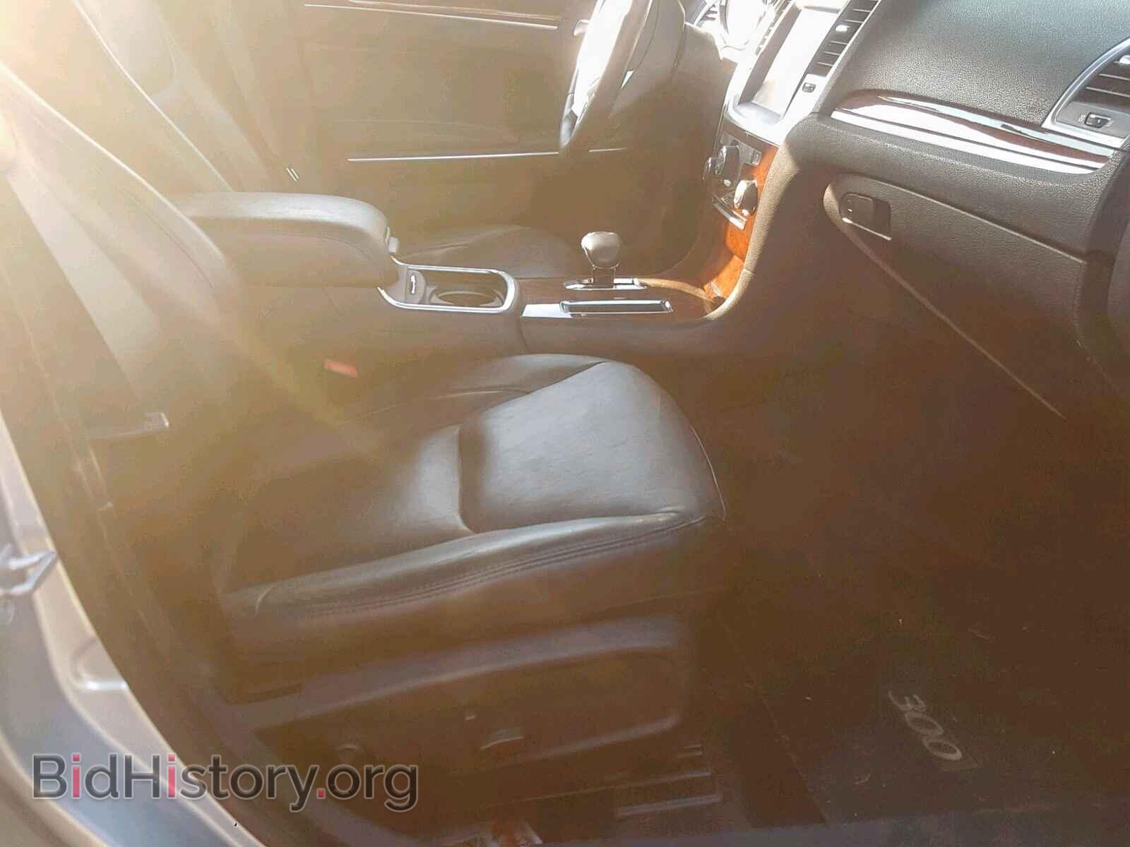 2012 CHRYSLER 300 - VIN: 2C3CCACG1CH275030 - Фото 5