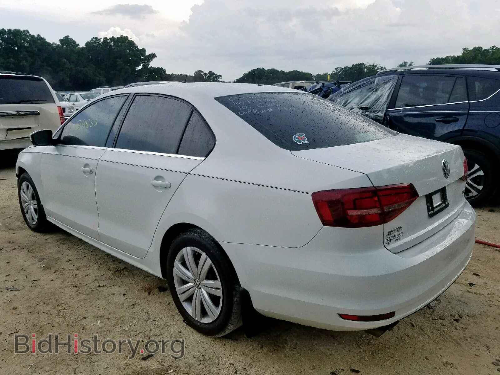 2017 VOLKSWAGEN JETTA - VIN: 3VW2B7AJXHM215779 - Фото 3