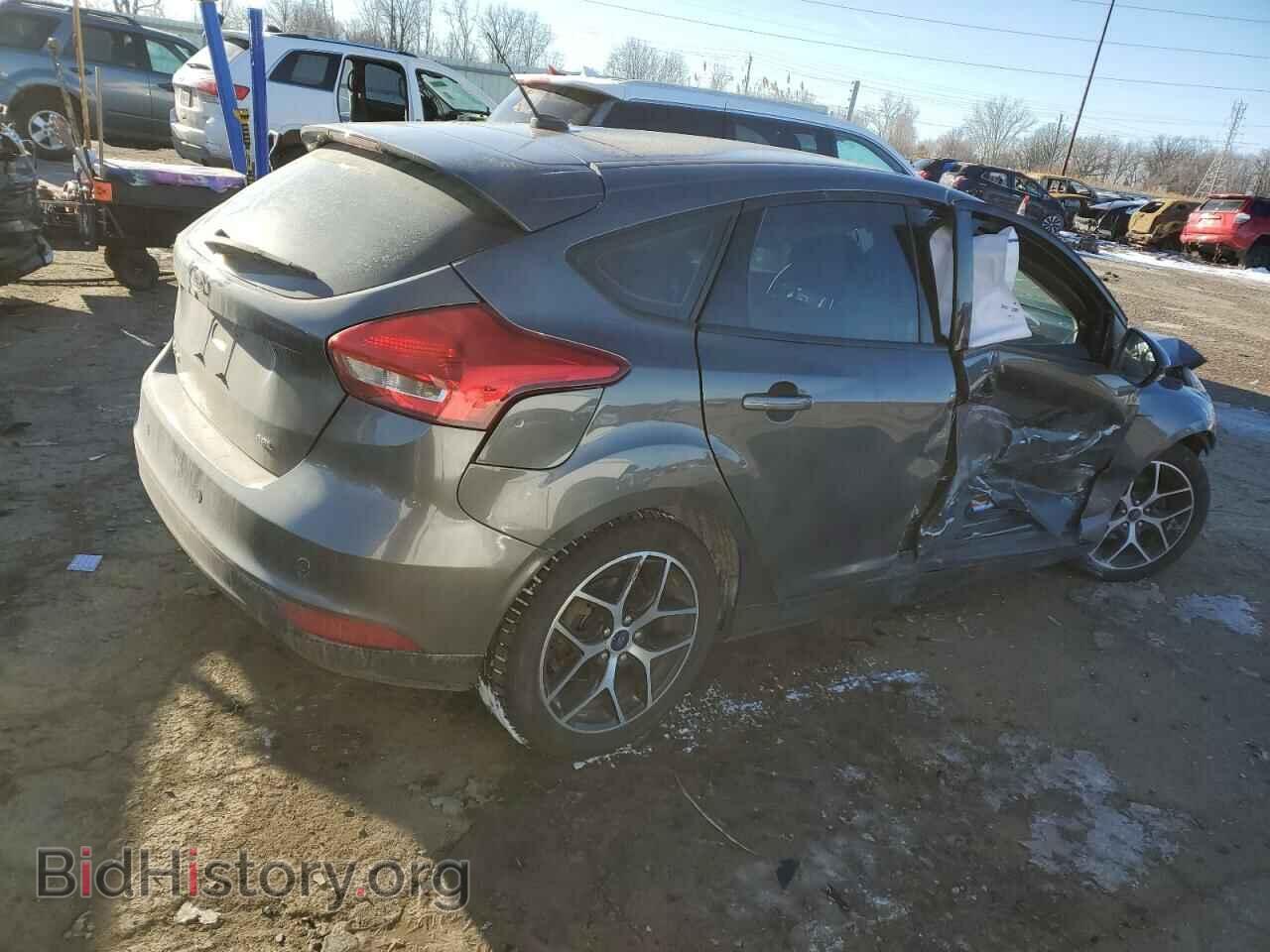 2017 FORD FOCUS - VIN: 1FADP3M22HL332418 - Фото 3