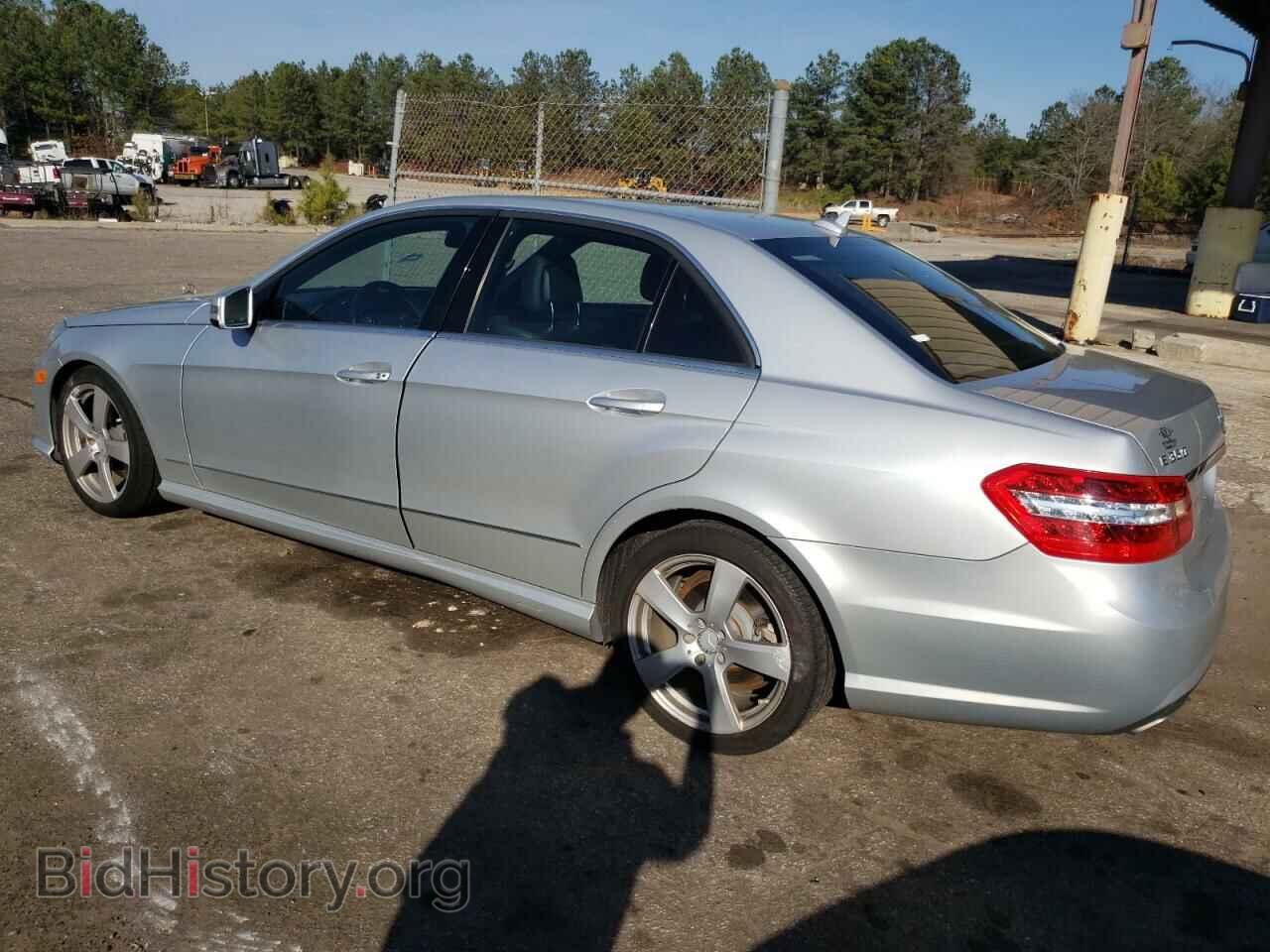 2011 MERCEDES-BENZ E-CLASS - VIN: WDDHF5GB1BA448403 - Фото 2