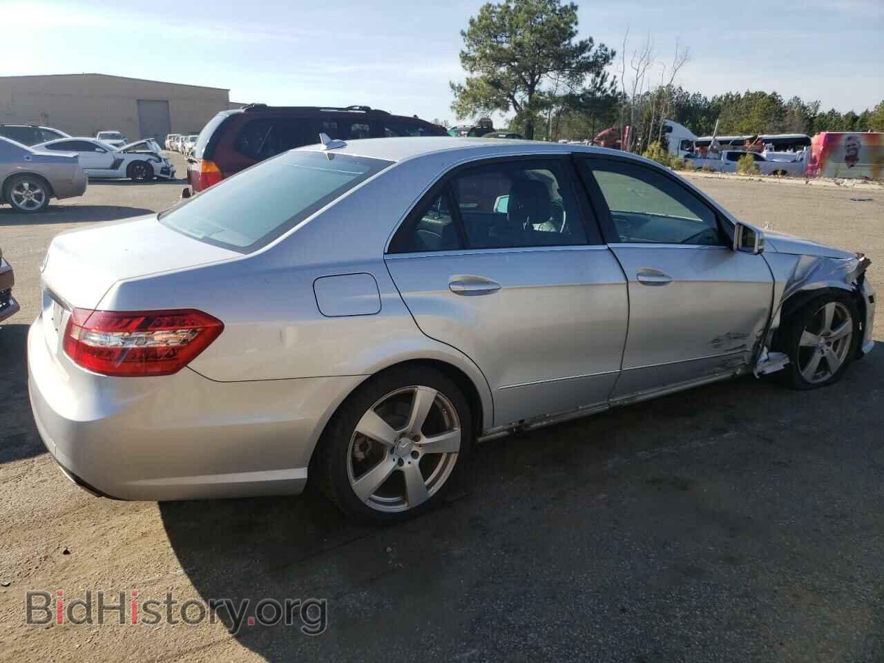 2011 MERCEDES-BENZ E-CLASS - VIN: WDDHF5GB1BA448403 - Фото 3