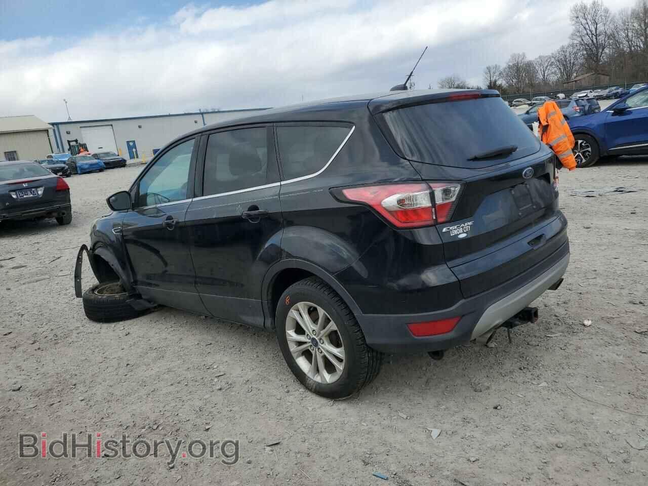 2017 FORD ESCAPE - VIN: 1FMCU9G9XHUB68061 - Фото 2