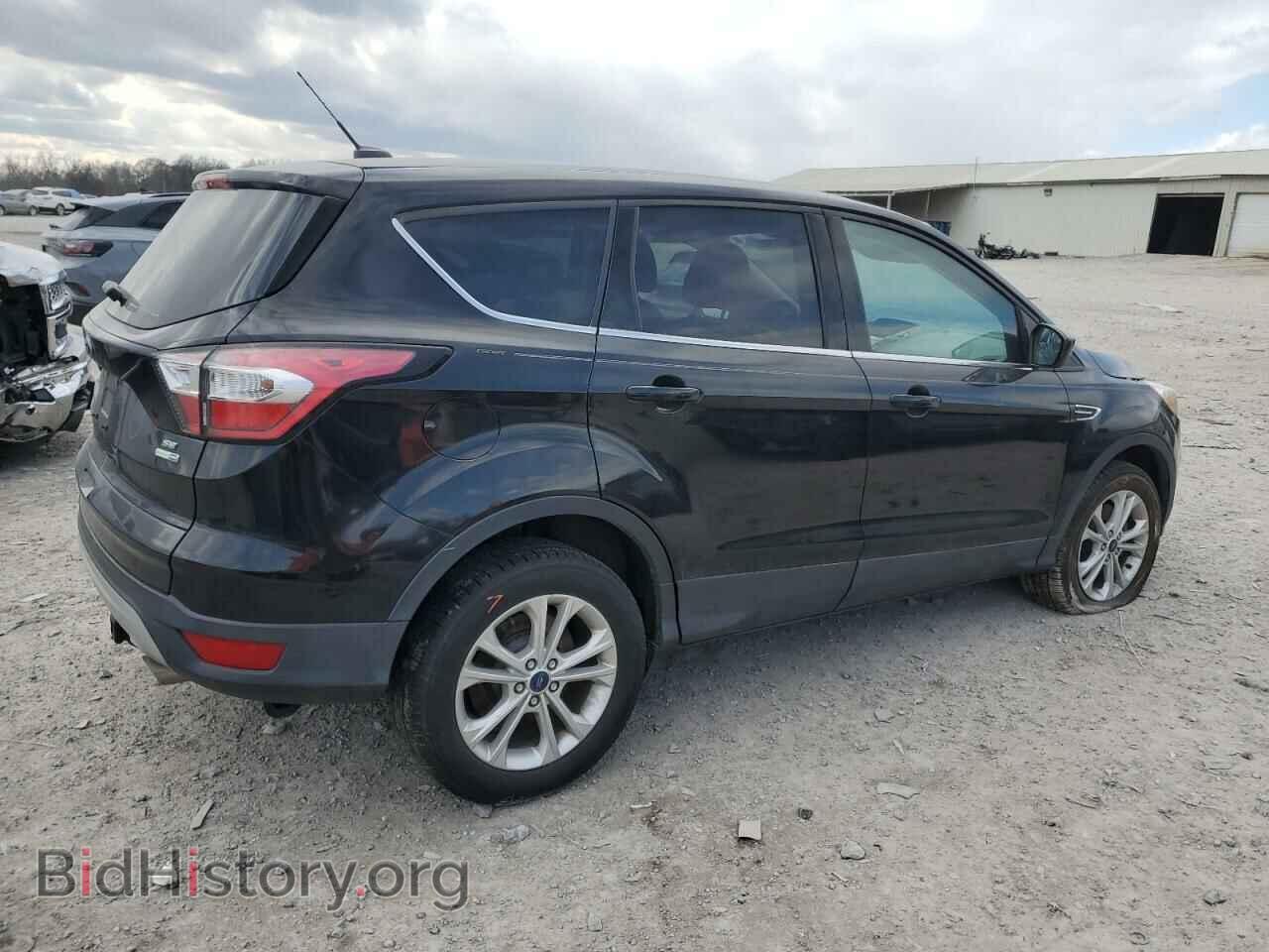 2017 FORD ESCAPE - VIN: 1FMCU9G9XHUB68061 - Фото 3