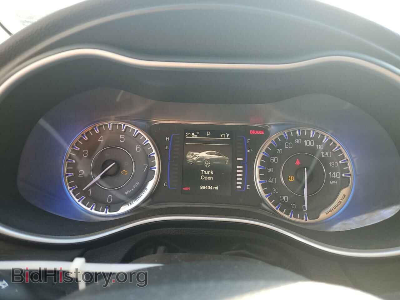2015 CHRYSLER 200 - VIN: 1C3CCCAB8FN664410 - Фото 9