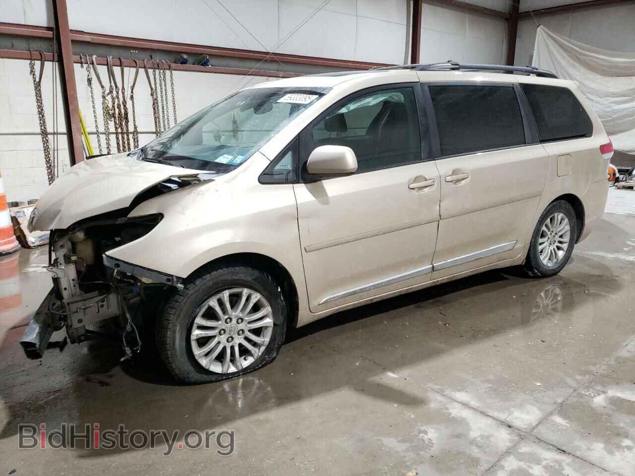 Photo 5TDYK3DCXDS380132 - TOYOTA All Models 2013