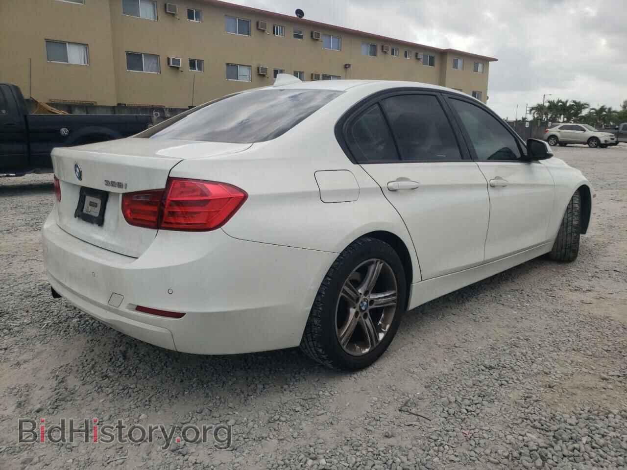 2013 BMW 3 SERIES - VIN: WBA3A5C58DJ461278 - Фото 4