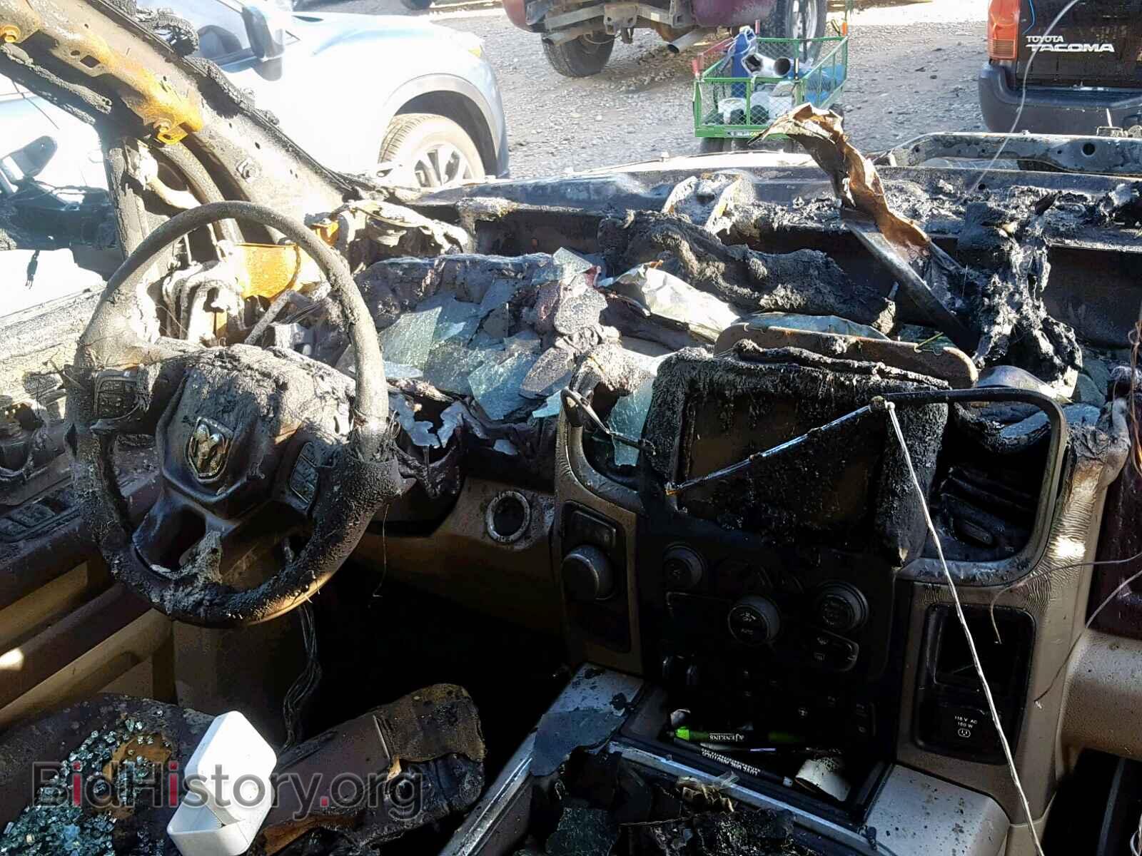 2016 RAM 1500 SLT - VIN: 1C6RR6LMXGS376449 - Фото 9