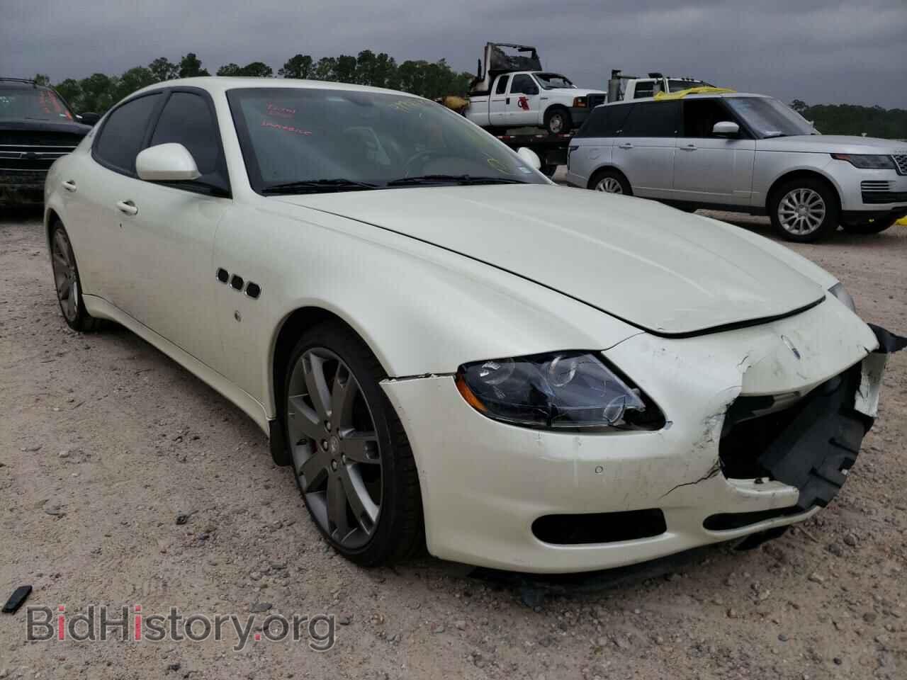Фотография ZAM39KKA5A0051916 - MASERATI QUATTROPOR 2010