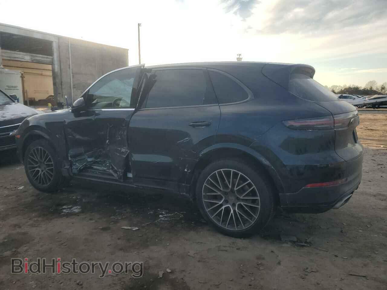2019 PORSCHE CAYENNE - VIN: WP1AA2AY8KDA08049 - Фото 2
