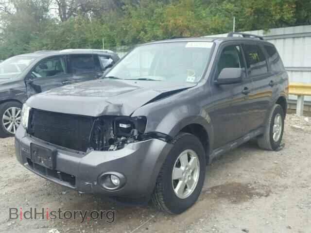 2011 FORD ESCAPE - VIN: 1FMCU0DG4BKC70120 - Photo 2