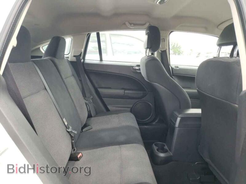 2011 Dodge CALIBER (VIN 1B3CB3HA7BD167880) — photo 6 of 10