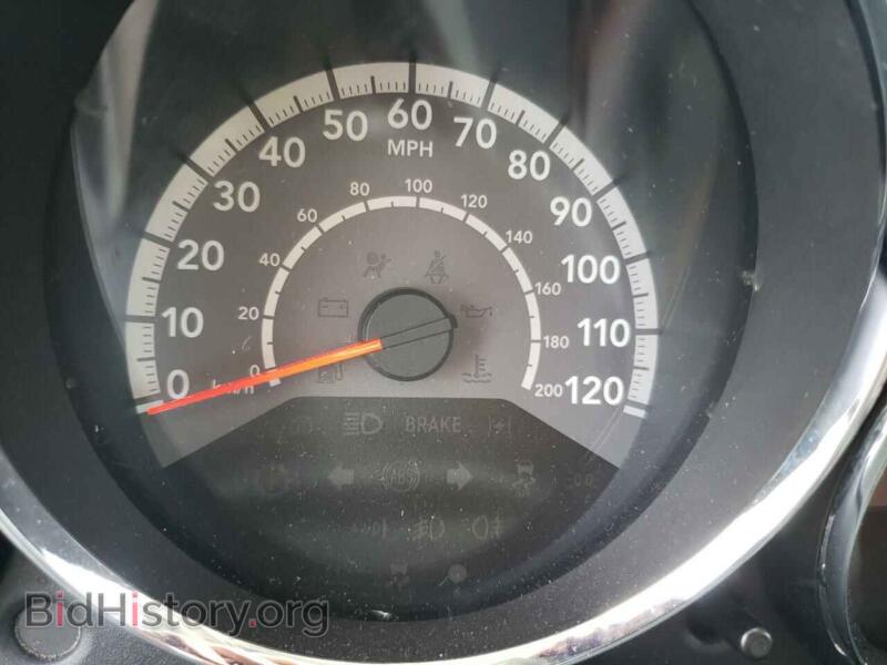 2011 Dodge CALIBER (VIN 1B3CB3HA7BD167880) — photo 8 of 10
