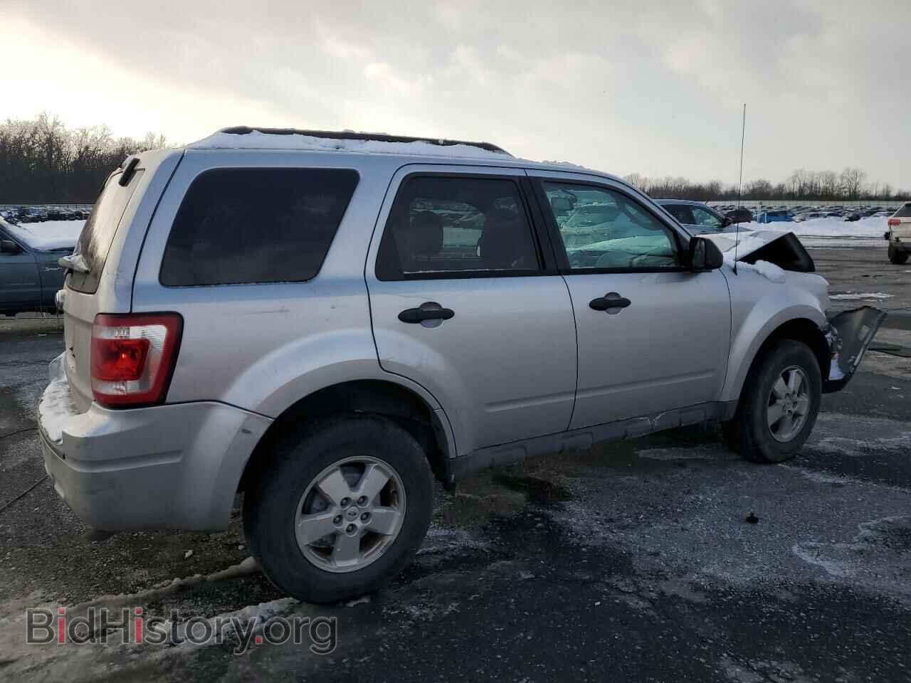 2010 FORD ESCAPE - VIN: 1FMCU0D71AKC65892 - Фото 3