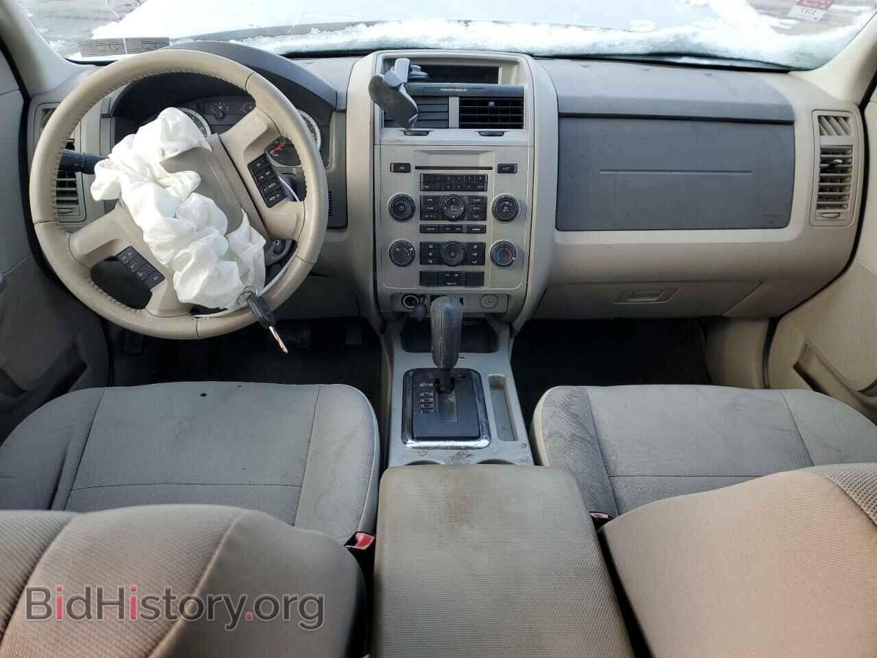 2010 FORD ESCAPE - VIN: 1FMCU0D71AKC65892 - Фото 8