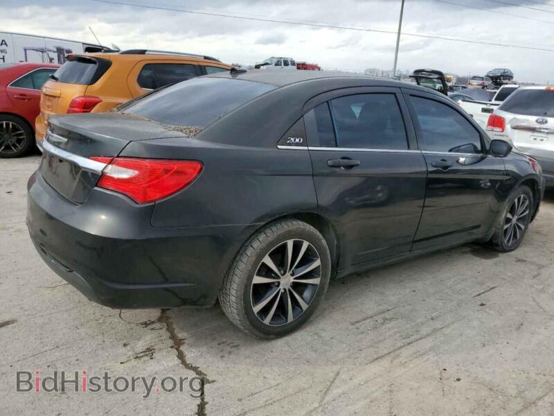 2013 Chrysler 200 (VIN 1C3CCBBB6DN577823) — фото 3 из 12