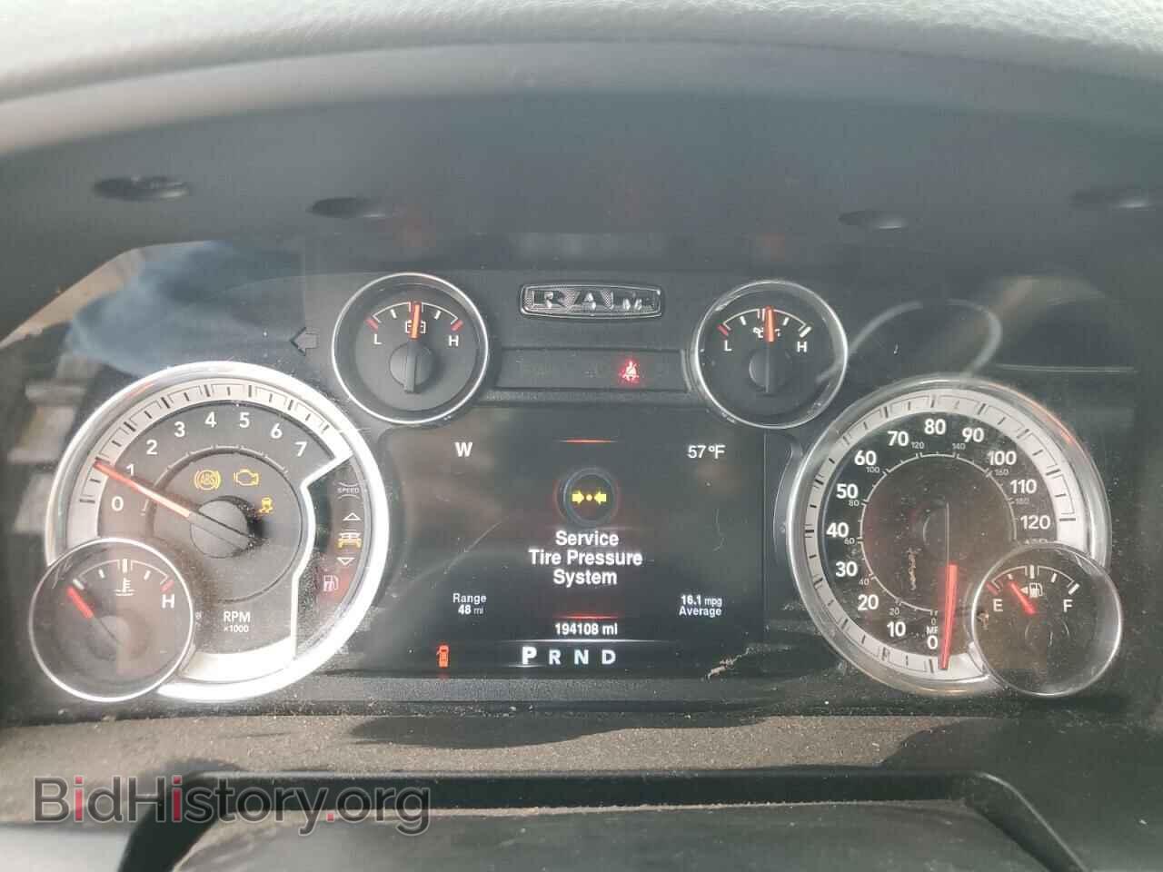 2016 RAM 1500 - VIN: 3C6RR6LT2GG315644 - Фото 9
