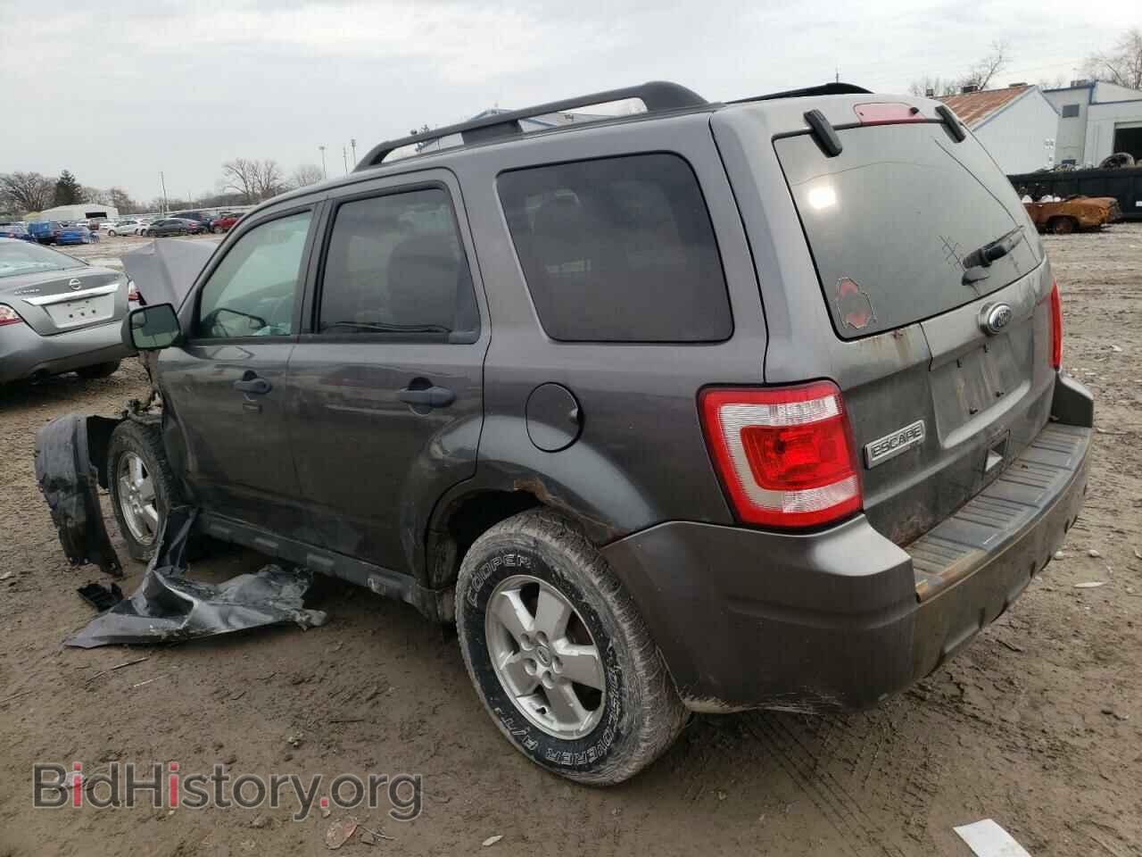 2011 FORD ESCAPE - VIN: 1FMCU9DG9BKA73206 - Фото 2