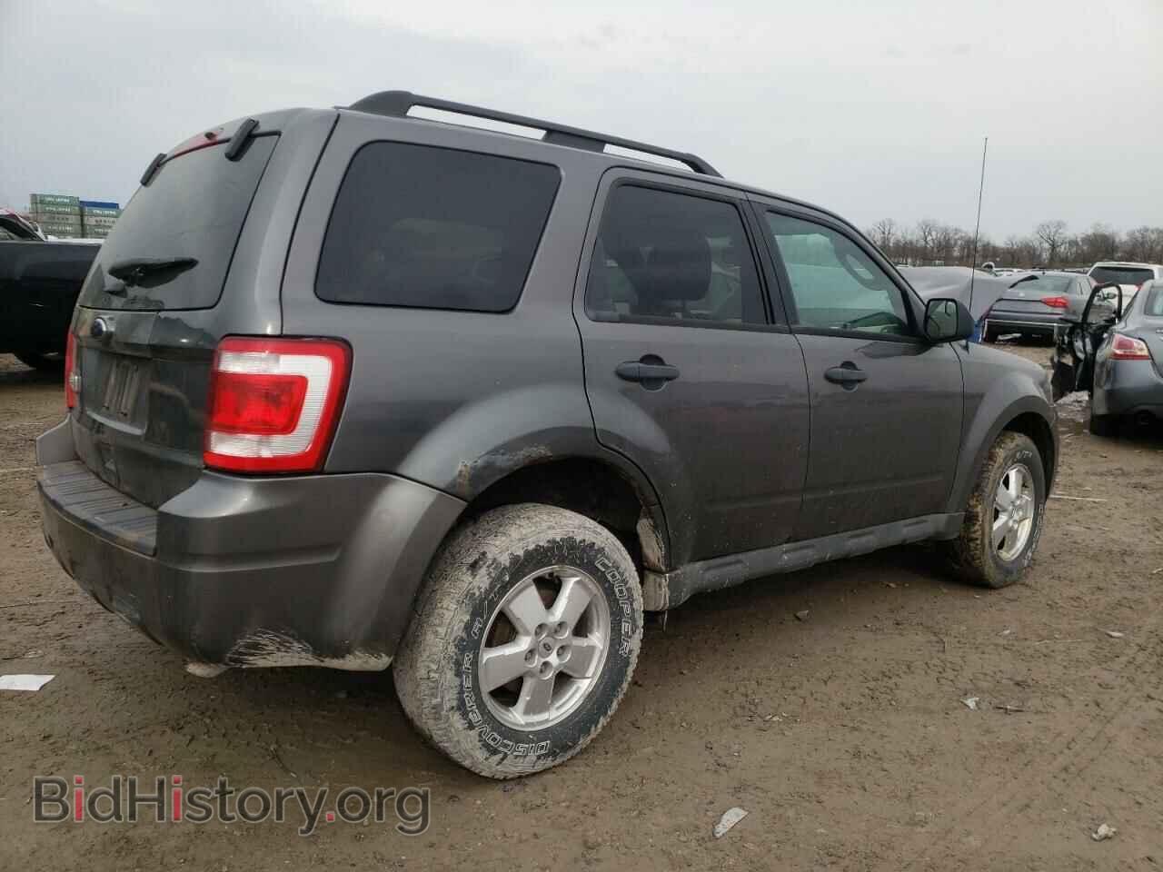 2011 FORD ESCAPE - VIN: 1FMCU9DG9BKA73206 - Фото 3