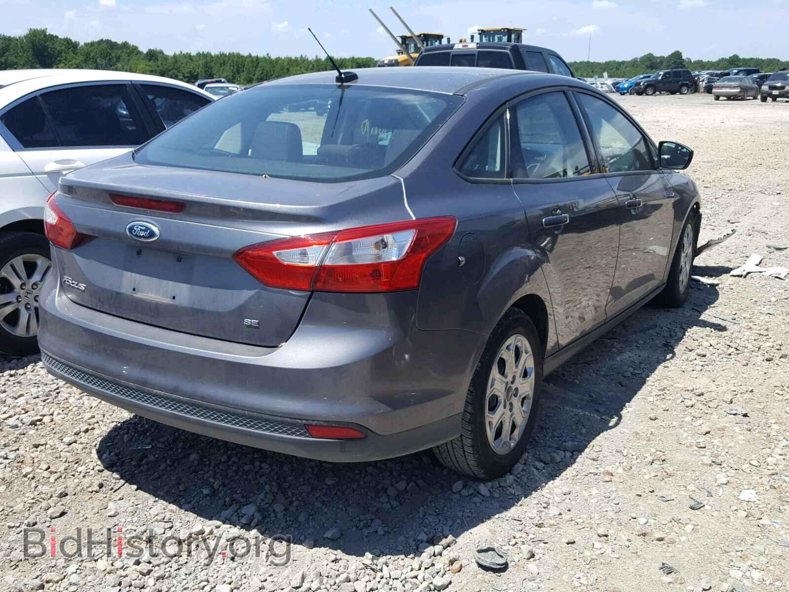 2012 Ford FOCUS (VIN 1FAHP3F23CL169771) — фото 4 из 10
