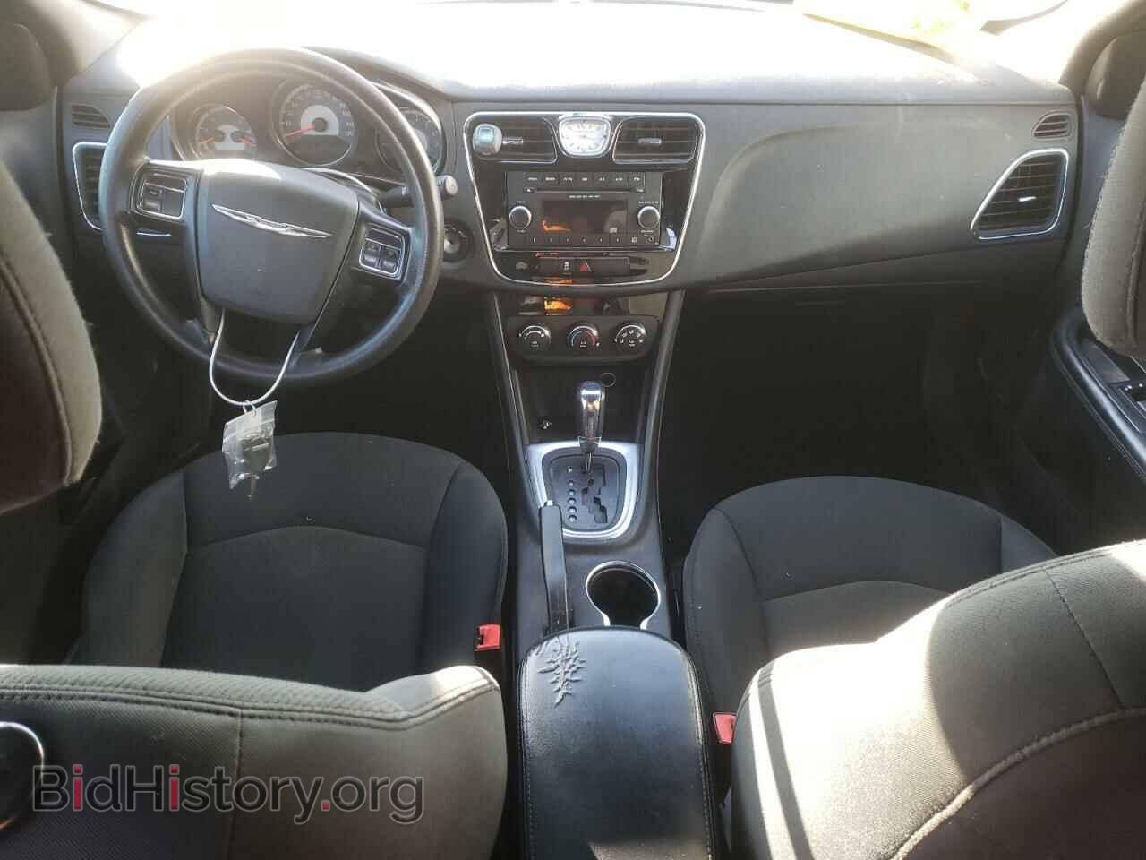 2012 CHRYSLER 200 - VIN: 1C3CCBAB3CN105885 - Фото 8