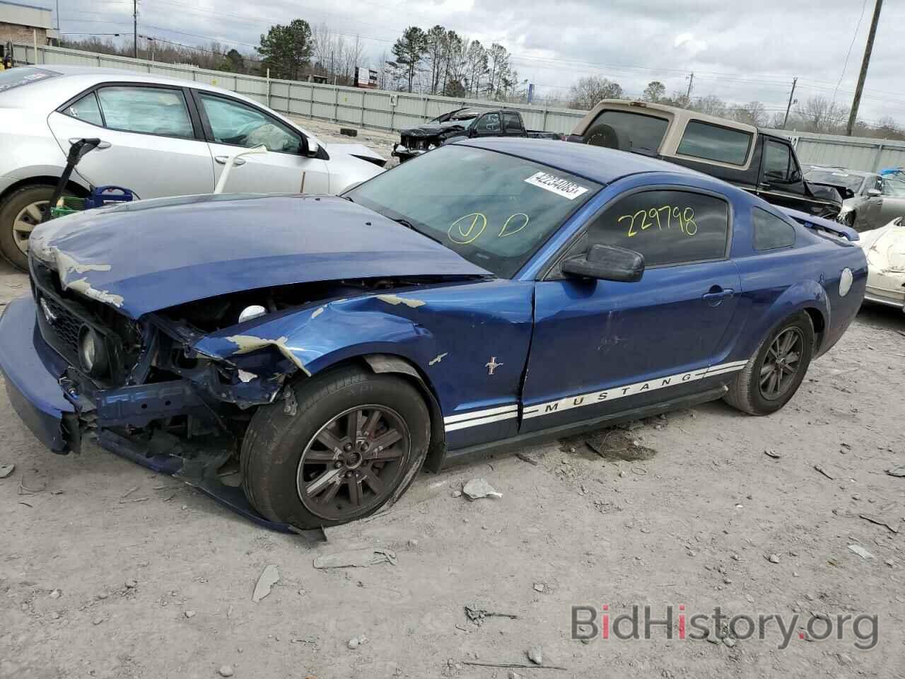 Photo 1ZVFT80N965250146 - FORD MUSTANG 2006
