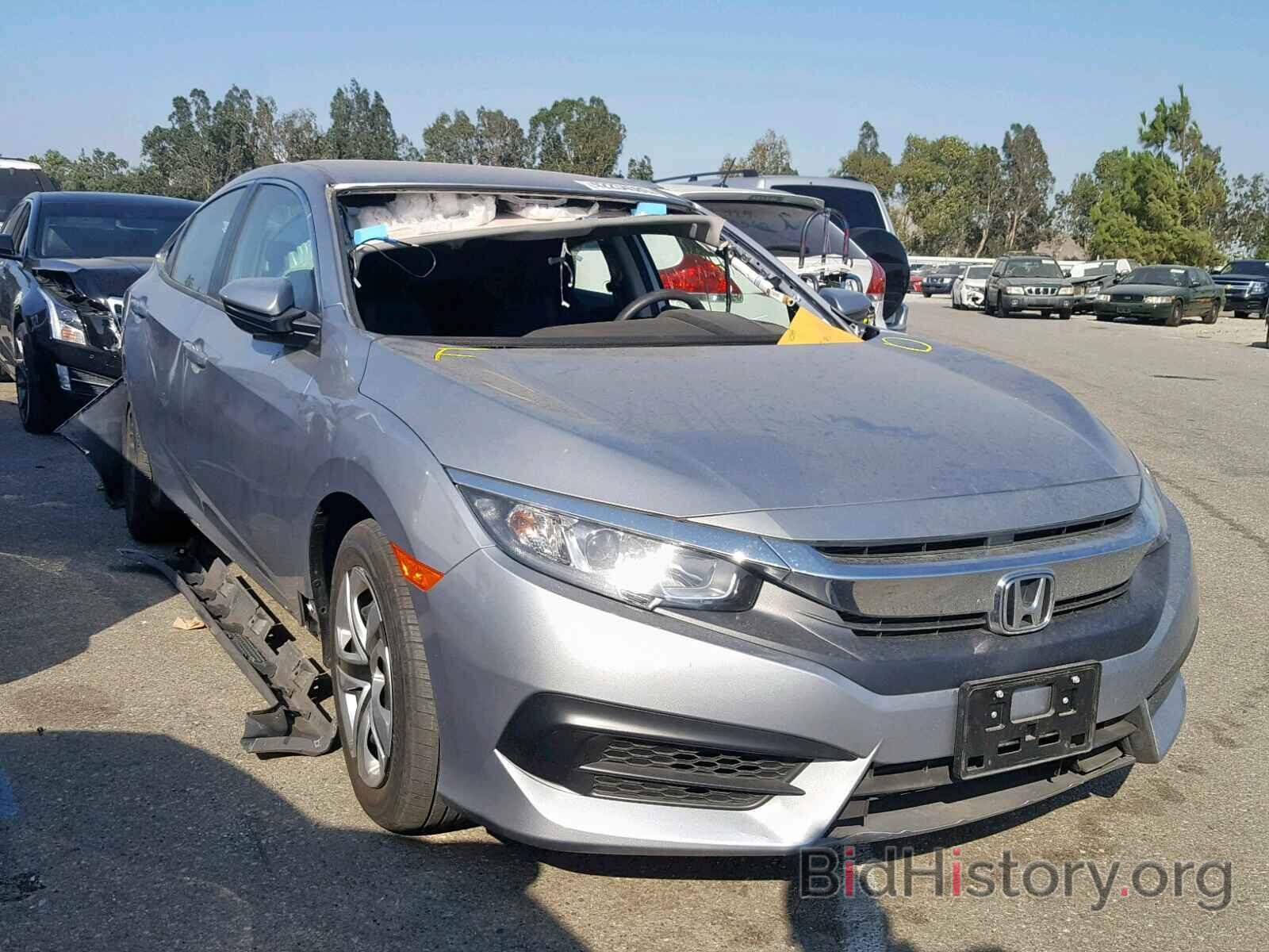 Photo 2HGFC2F58JH549895 - HONDA CIVIC LX 2018