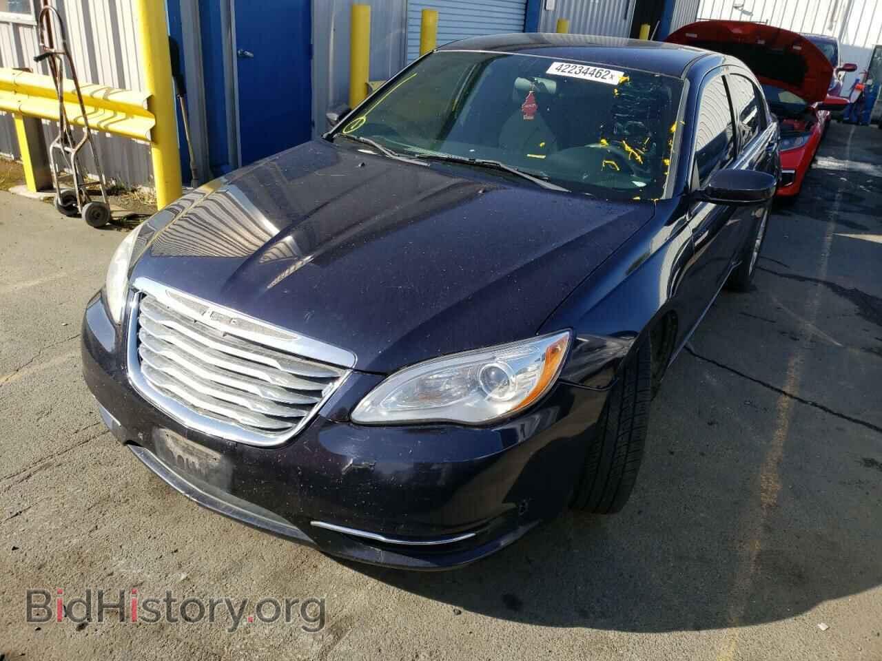 2012 CHRYSLER 200 - VIN: 1C3CCBBBXCN223897 - Фото 2