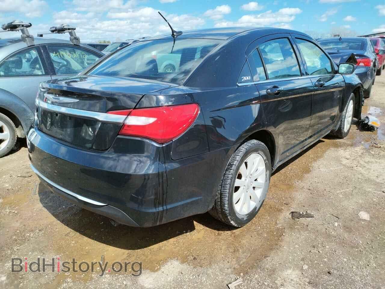 2013 CHRYSLER 200 - VIN: 1C3CCBBB3DN676342 - Фото 4