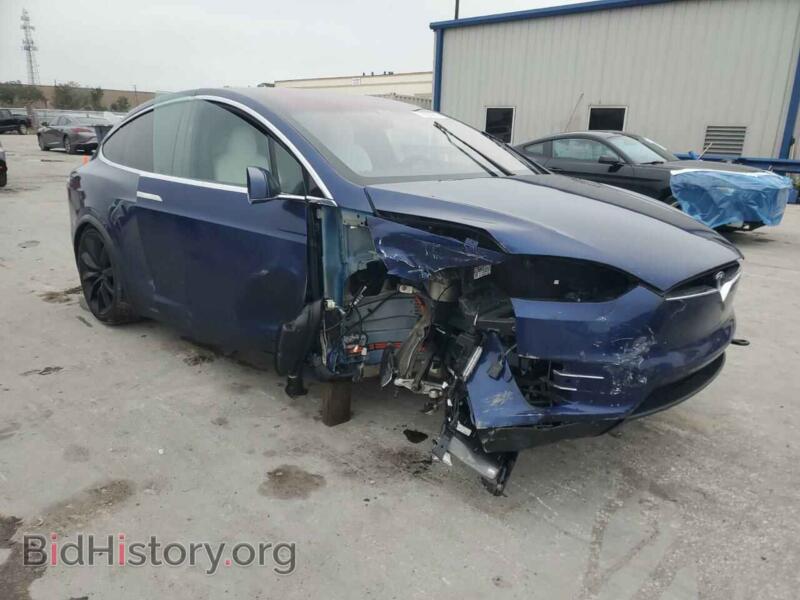 2020 Tesla MODEL X (VIN 5YJXCBE2XLF250234) — photo 4 of 16