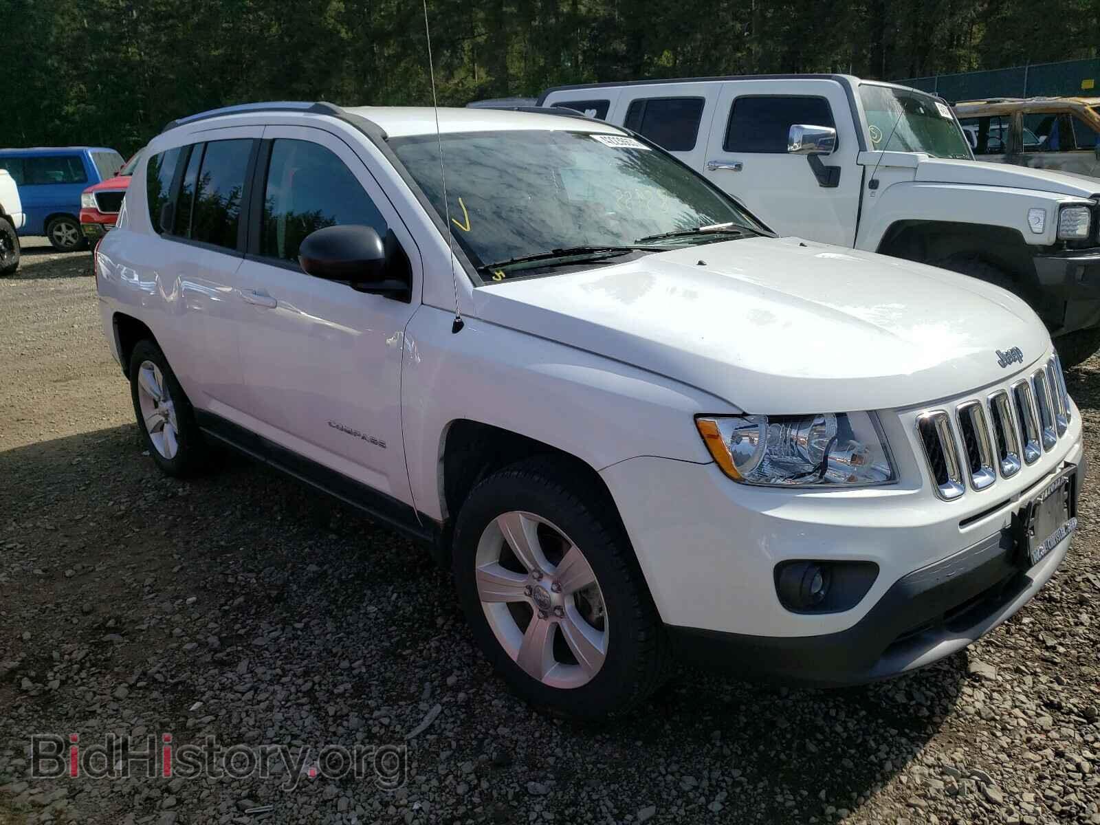 Photo 1J4NT1FA6BD286347 - JEEP COMPASS 2011