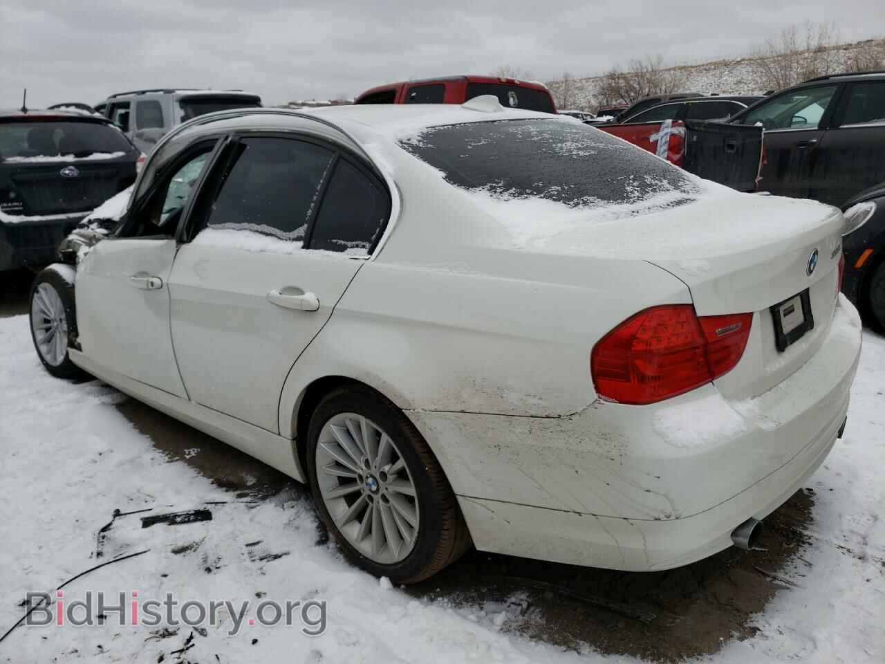 2011 BMW 3 SERIES - VIN: WBAPL5C5XBA919430 - Фото 2