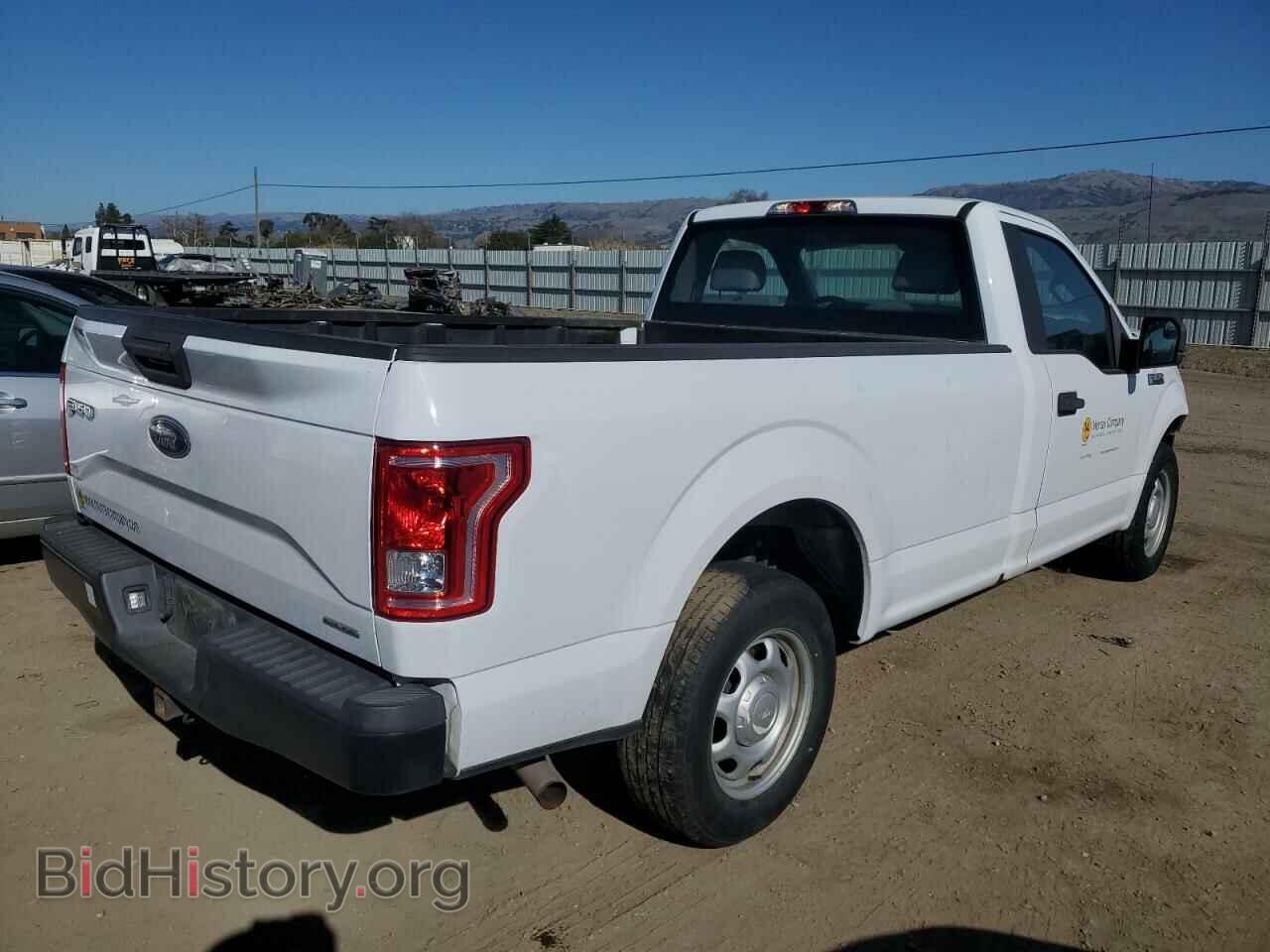 2016 FORD All Models - VIN: 1FTMF1C82GKD23956 - Фото 3