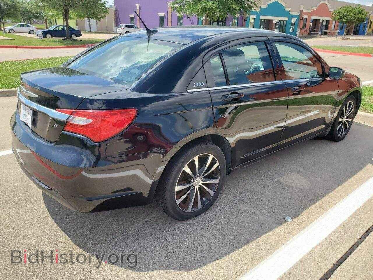 2014 CHRYSLER 200 - VIN: 1C3CCBBBXEN178298 - Фото 4