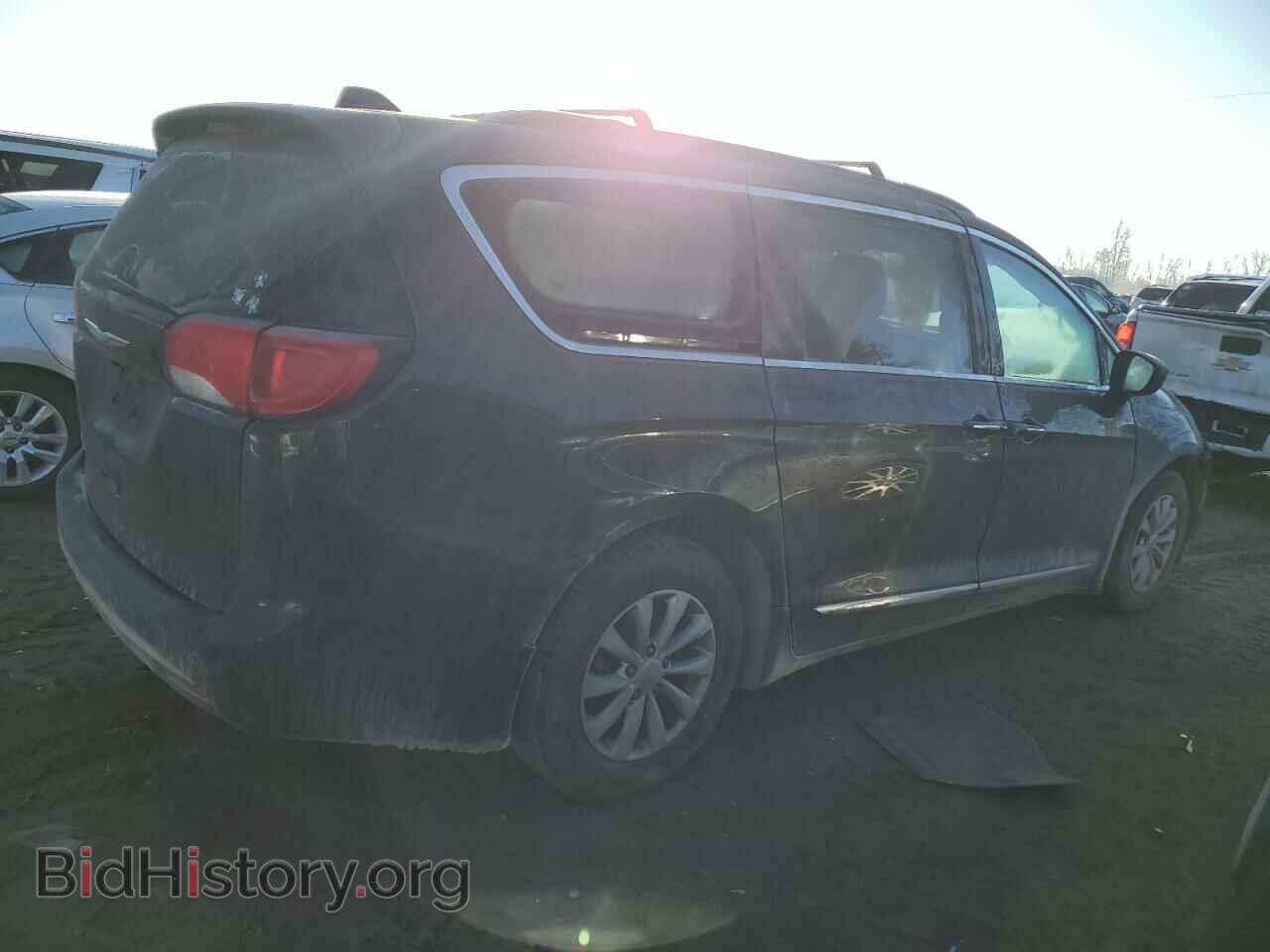 2017 CHRYSLER PACIFICA - VIN: 2C4RC1BG8HR628629 - Фото 3