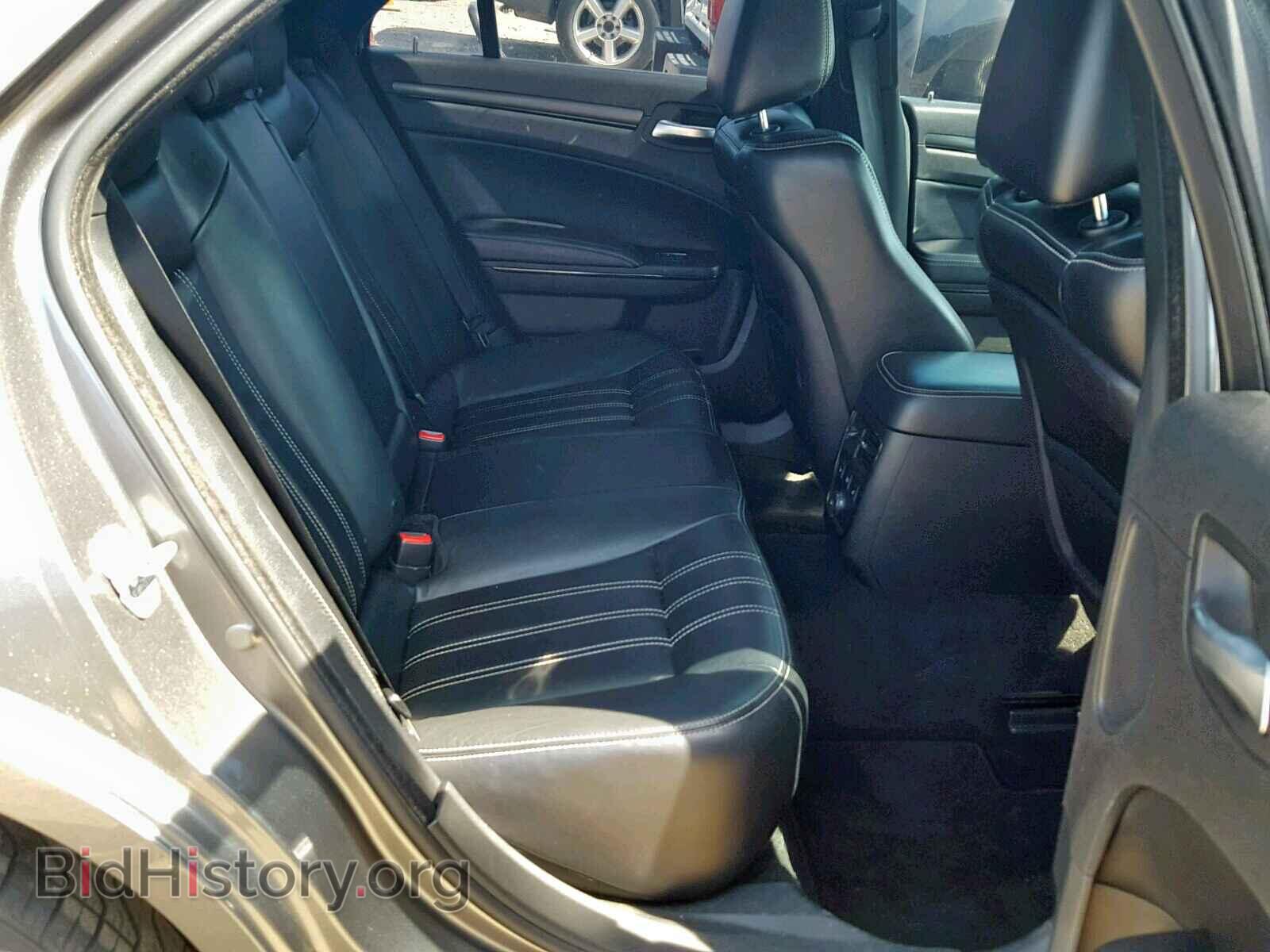 2012 CHRYSLER 300 - VIN: 2C3CCABG8CH251180 - Фото 6