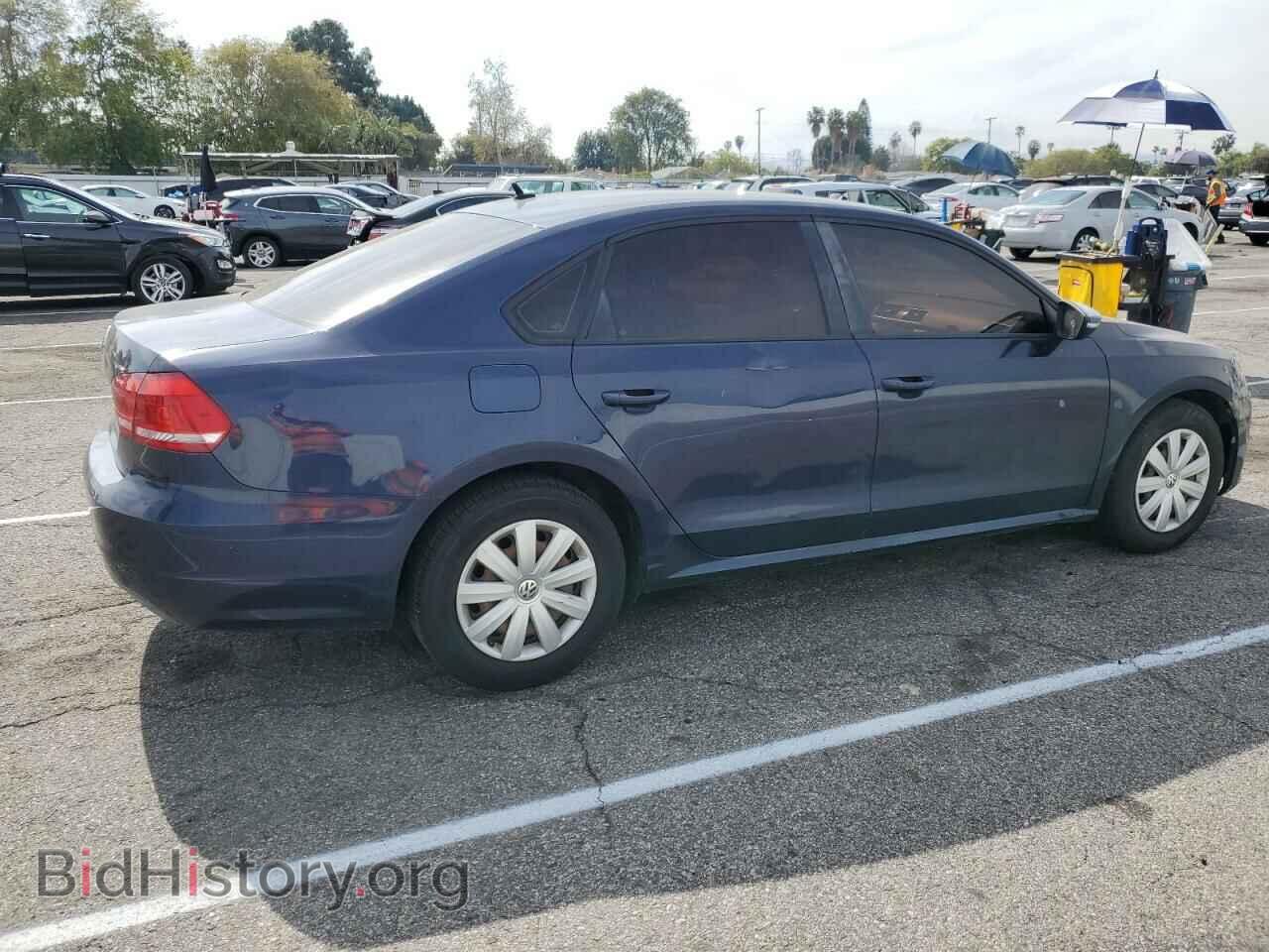 2012 VOLKSWAGEN PASSAT - VIN: 1VWAP7A33CC070819 - Фото 3