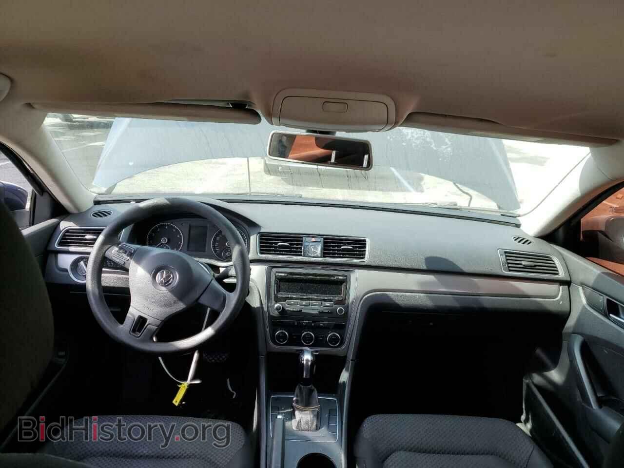 2012 VOLKSWAGEN PASSAT - VIN: 1VWAP7A33CC070819 - Фото 8