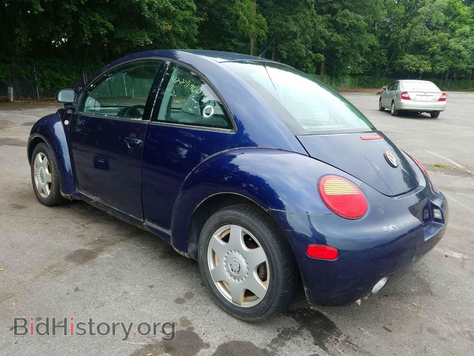 2000 VOLKSWAGEN BEETLE - VIN: 3VWCC21C8YM450381 - Фото 3