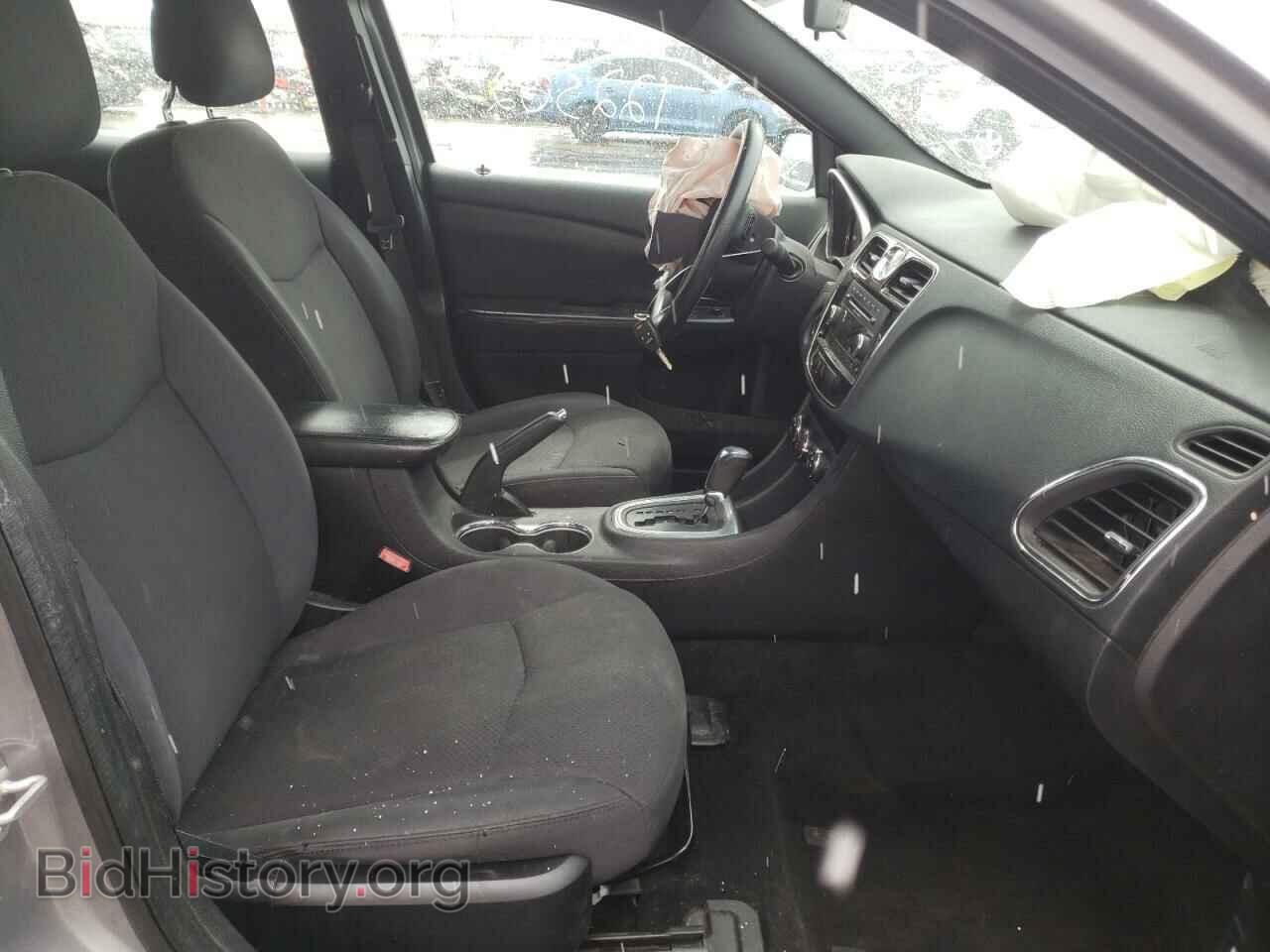2013 CHRYSLER 200 - VIN: 1C3CCBAB2DN642023 - Фото 5