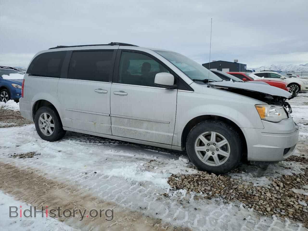 2010 CHRYSLER MINIVAN - VIN: 2A4RR5D17AR192919 - Фото 4