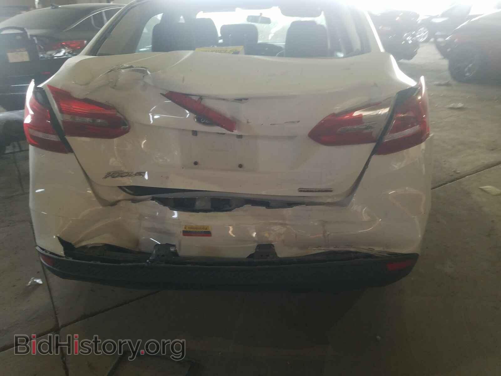 2016 FORD FOCUS - VIN: 1FADP3E20GL214252 - Фото 9