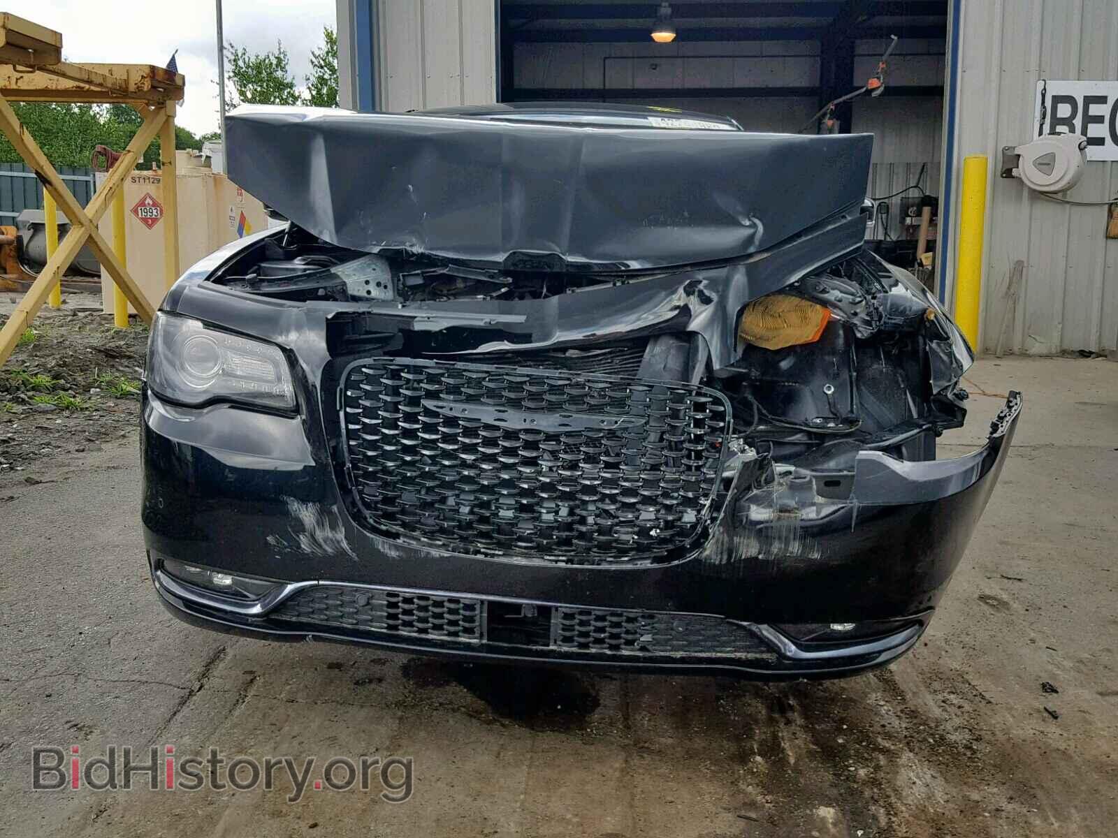 2016 CHRYSLER 300 - VIN: 2C3CCAGG9GH329268 - Photo 9