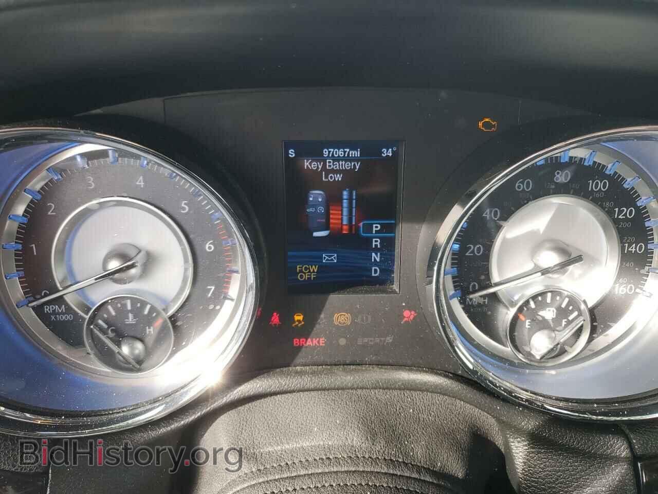 2014 CHRYSLER 300 - VIN: 2C3CCAKT2EH356281 - Фото 9