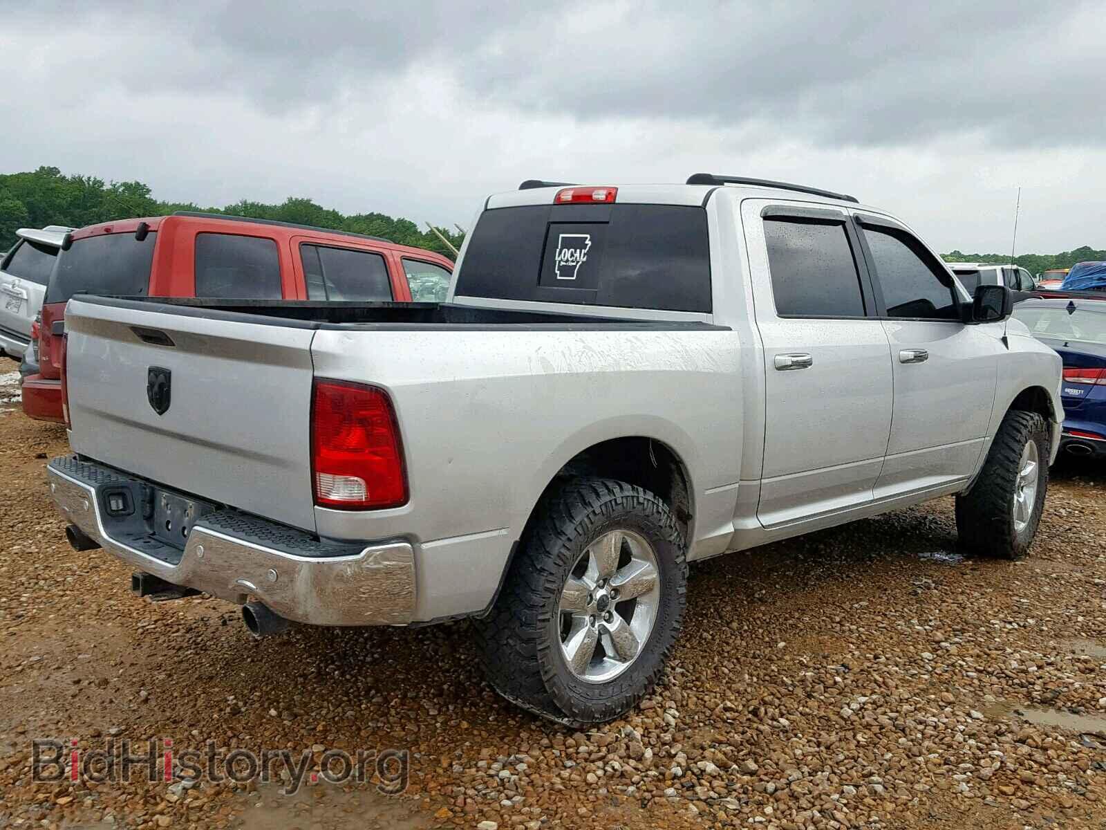 2016 RAM 1500 SLT - VIN: 3C6RR7LT6GG214337 - Фото 4