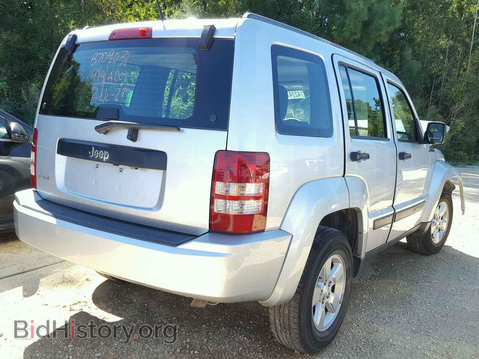 2011 JEEP LIBERTY - VIN: 1J4PN2GK3BW582964 - Фото 4